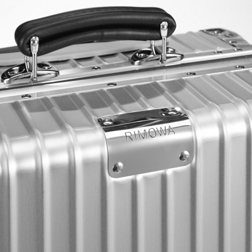 RIMOWA（リモワ） [正規品]送料無料 5年保証付き 機内持ち込みサイズ
