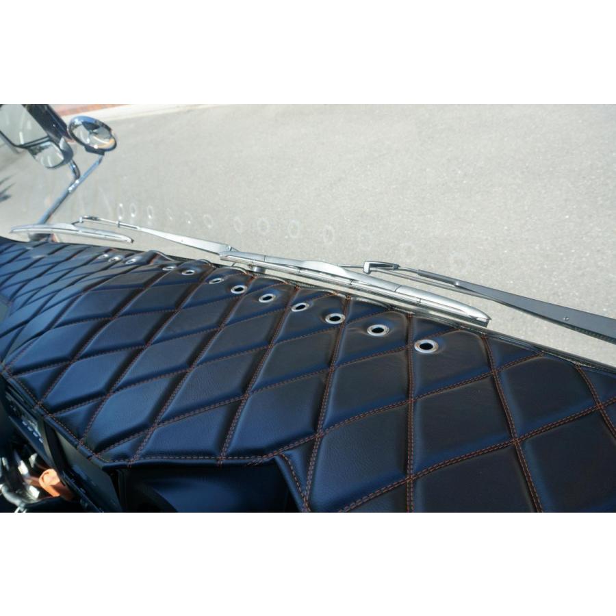 パーフェクトクオン用 リング付 ダッシュマット 艶消しブラック/黄色糸