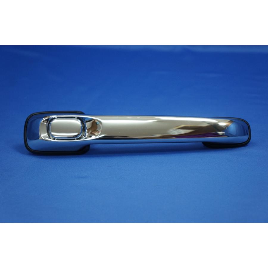 三菱ふそう 17スーパーグレート用ドアメッキグリップ運転席側