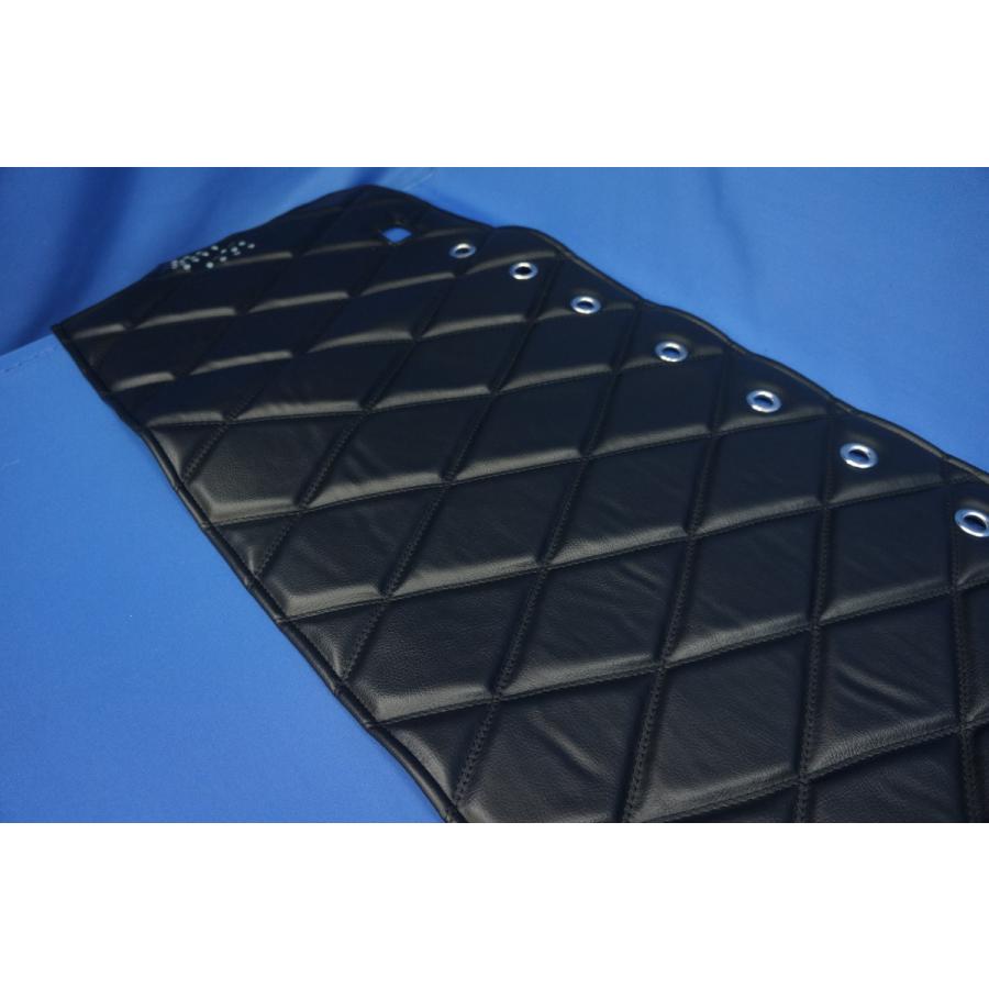 17スーパーグレート用 リング付 ダッシュマット 艶消しブラック