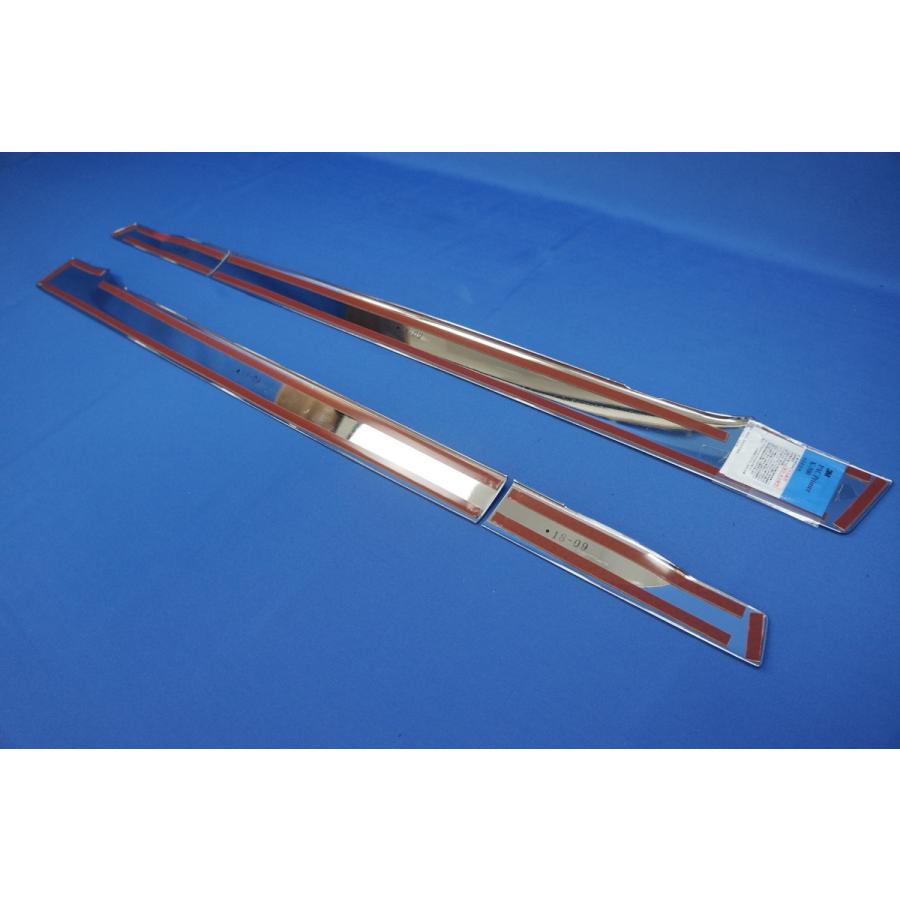 三菱ふそう 17スーパーグレート用 ドアアッパーモール AS製 : トラック