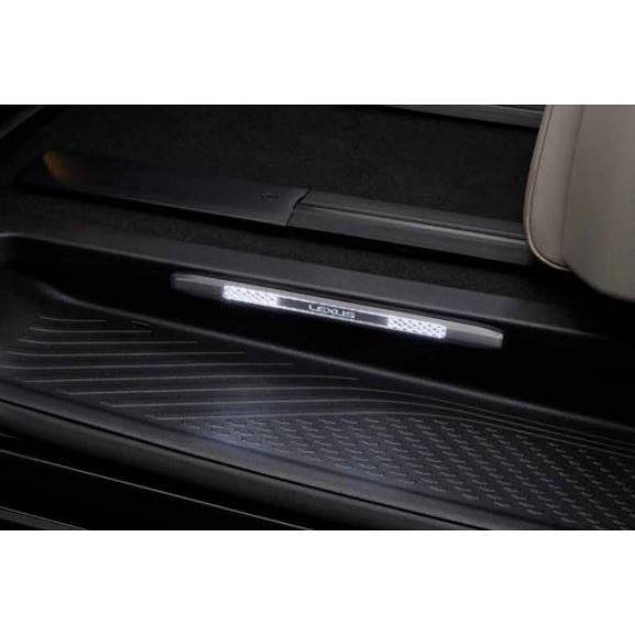 レクサス（LEXUS） レクサス純正 イルミネーション付スカッフプレート