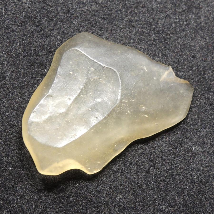 リビアングラス 原石 テクタイト インパクトガラス リビア産 リビア