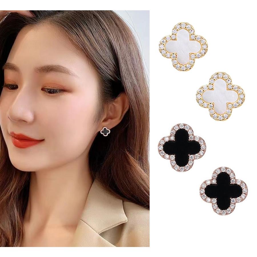 ピアス クローバー ラインストーン ホワイト ブラック レッド グリーン