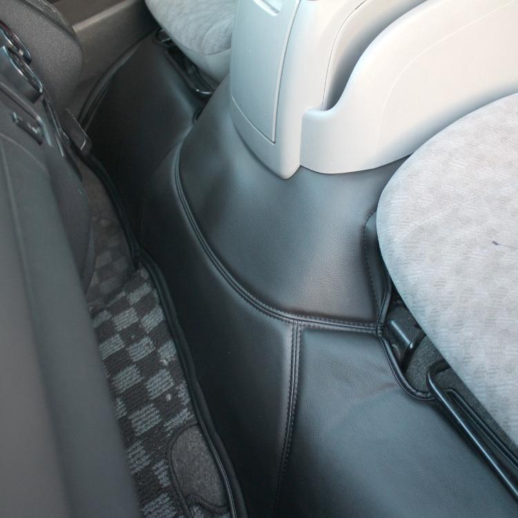 ハイエース 200系 7型 6型 5型 4型 3型 2型 1型 エンジンルームカバー