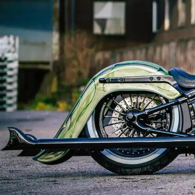 ハーレー M8 ソフテイル ヘリテージクラシック、デラックス用 El