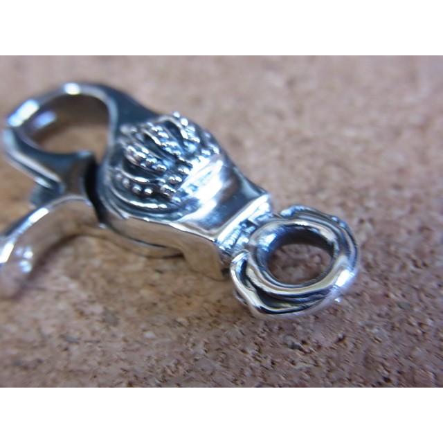 シルバー925製 小型 クラスプ フック 王冠 クラウン 王家 権威