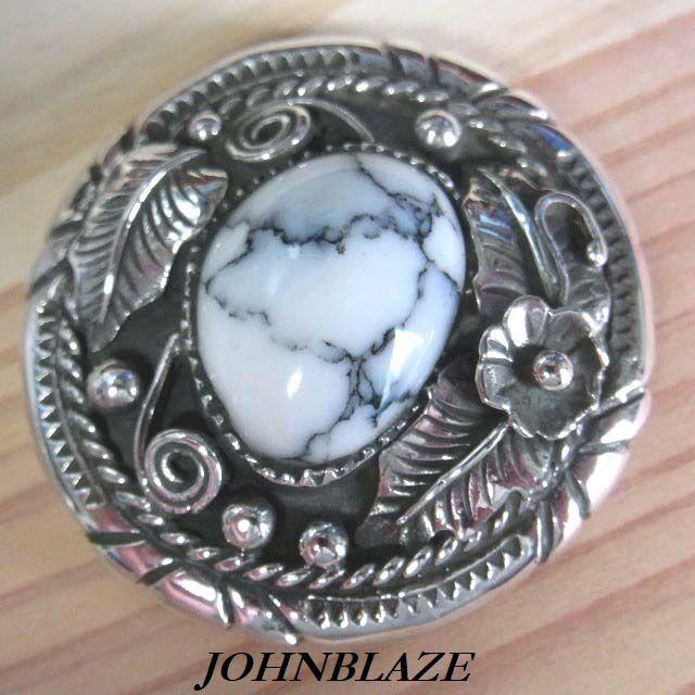 1点もの】ネイティブフラワー 天然石ホワイトターコイズ コンチョ