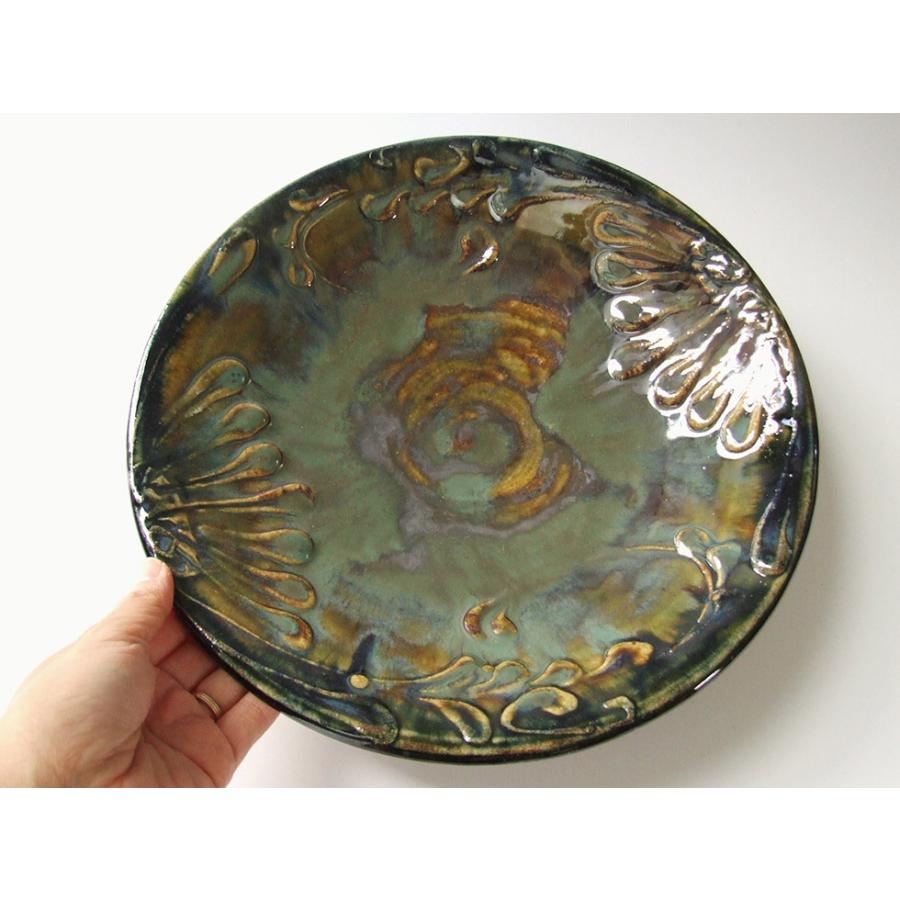 やちむん 民藝 読谷山焼 北窯 宮城正享 9寸皿 大皿 イッチン 緑