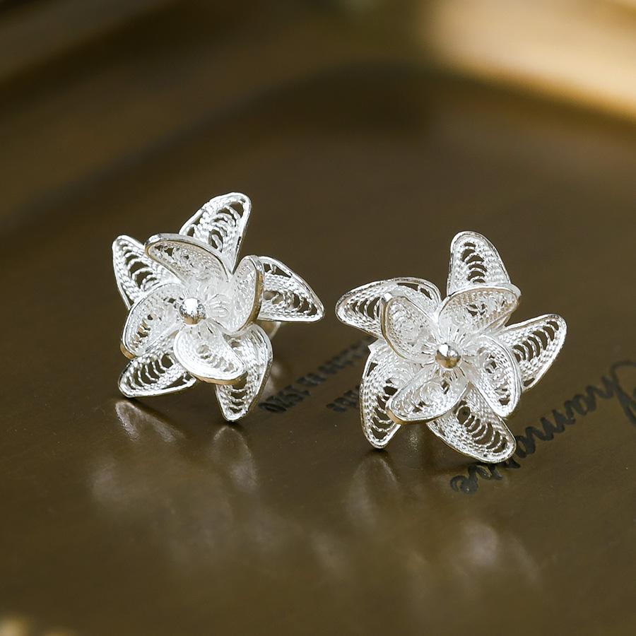 フィリグリー フラワー ピアス 美しい手仕事の繊細な銀線細工 ジョグ