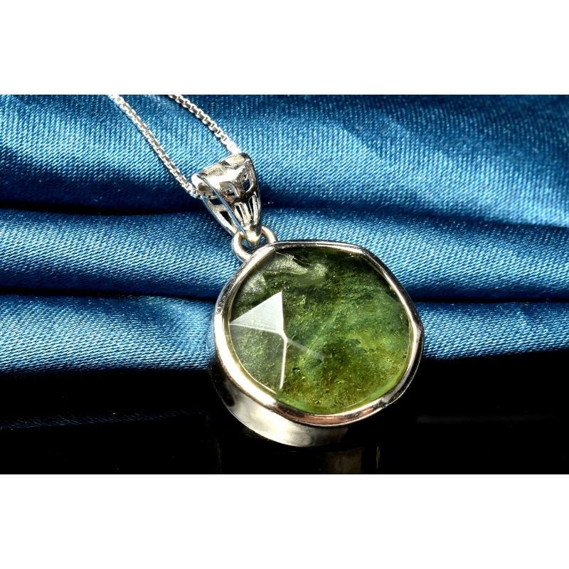 1点物】AAAA数量限定☆Silver925 モルダバイト 13mm 六芒星