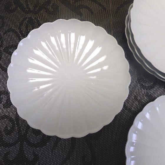 有田焼 賞美堂 其泉 白磁 菊割り 和皿揃え 丸皿 取皿 5客組 引き出物