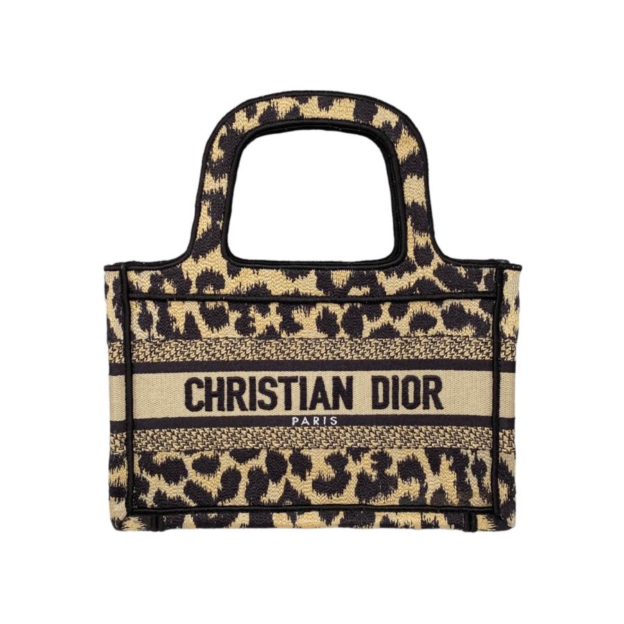 Christian Dior（クリスチャン・ディオール） ハンドバッグ ブック