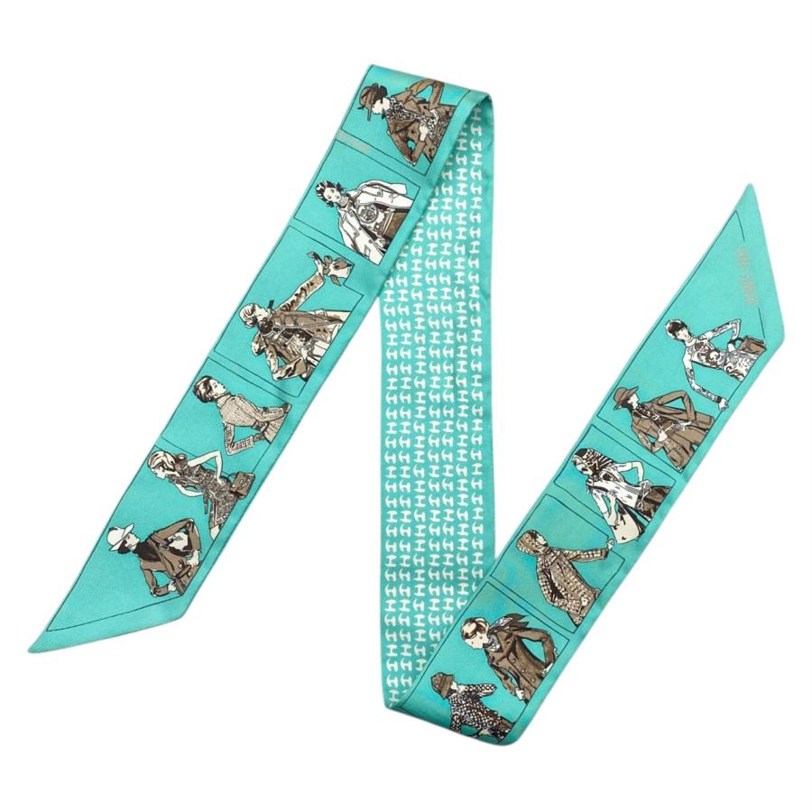 HERMES（エルメス） シルクスカーフ ツイリー エルメスを纏った人