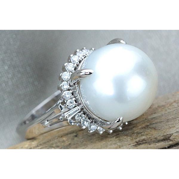 白蝶真珠/パール リング/指輪 13.7ミリ位 プラチナ900 PT900 大粒純白