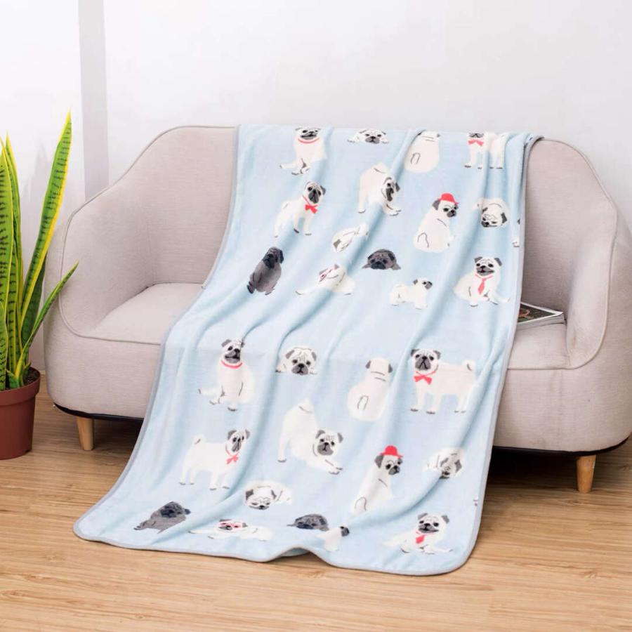 可愛いパグ毛布 犬柄ブランケットひざ掛け 夏かけ布団120x160cm PUG柄