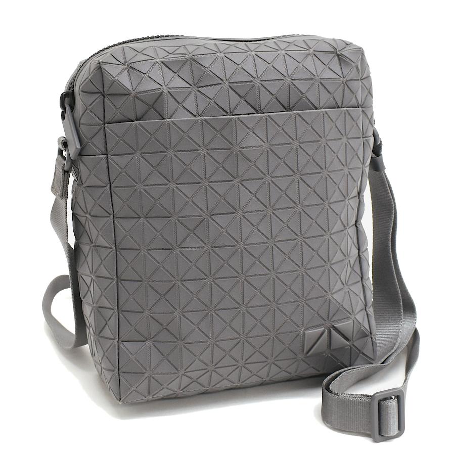 BAO ISSEY MIYAKE イッセイミヤケ VOYAGER クロスボディ ショルダー
