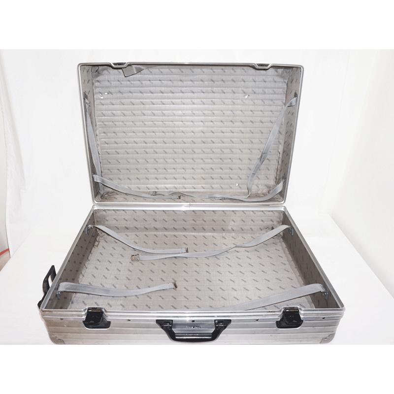 年季充分ボコボコ系】リモワ RIMOWA アルミトランクケース