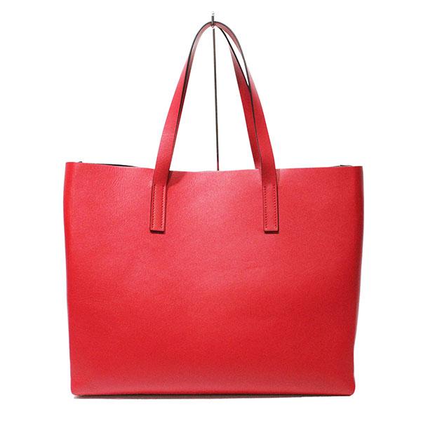 VALENTINO GARAVANI（ヴァレンティノ ガラヴァーニ） ヴァレンティノ