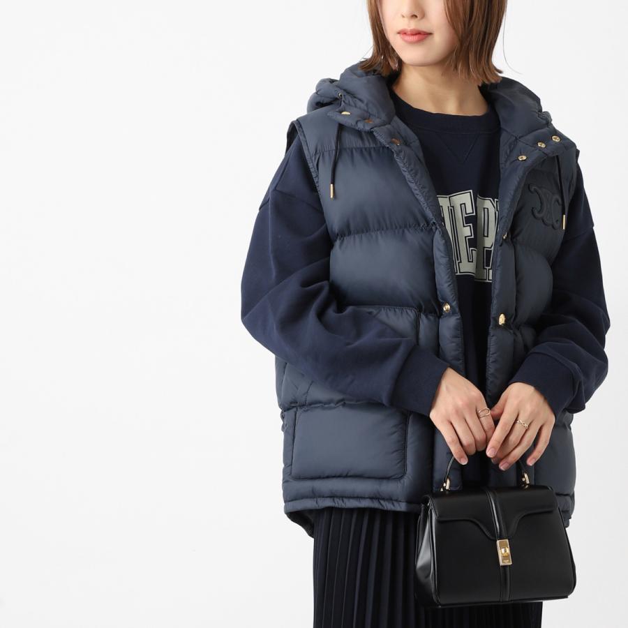 CELINE（セリーヌ） ダウンベスト ブルー レディース 2w23b-906v-07mr