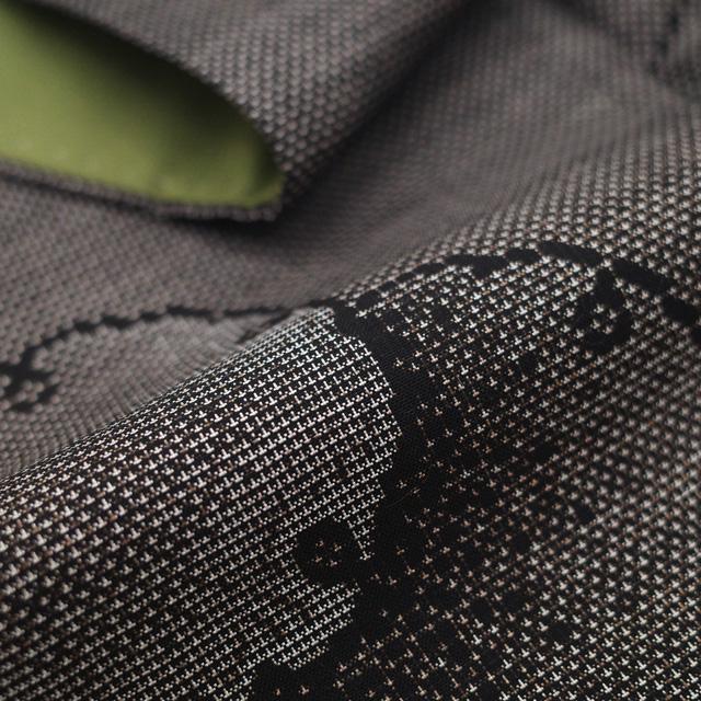 本場大島紬 着物 リサイクル 正絹 大島紬 泥染め 7マルキ こげ茶 雪輪