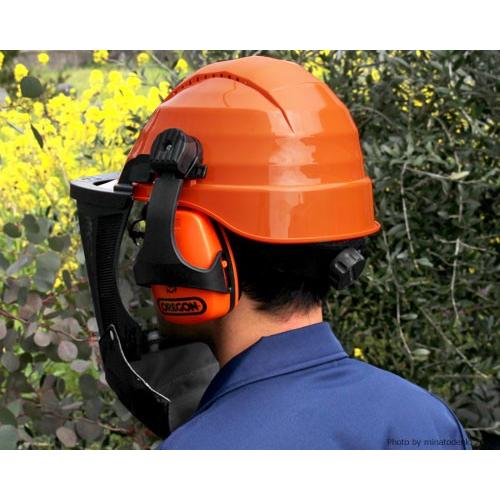 オレゴン チェンソー作業用 高性能ヘルメット 562413 (イヤーマフ＋