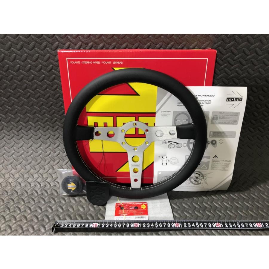 MOMO（モモ） 栃木発 ￥送料一律￥ ステアリング PROTOTIPO SILVER