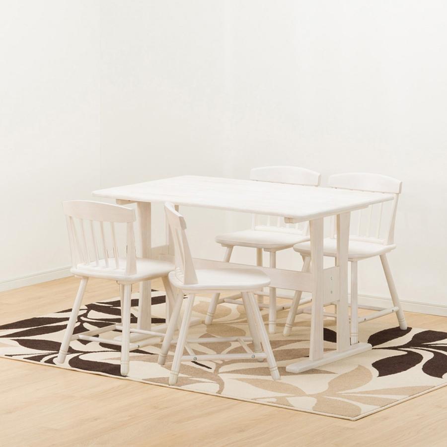 ニトリ（NITORI） 幅120cm ダイニングテーブル(ファンシー120 スペイン