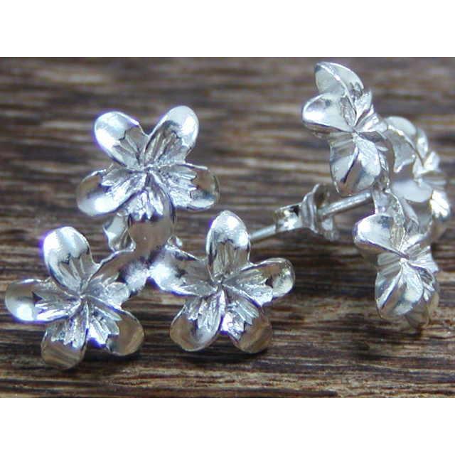 ハワイアンジュエリー ピアス レディース シルバー925 3輪 プルメリア