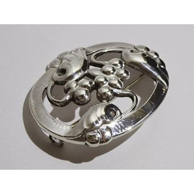 Georg Jensen（ジョージ ジェンセン） ブローチ101(オーバル