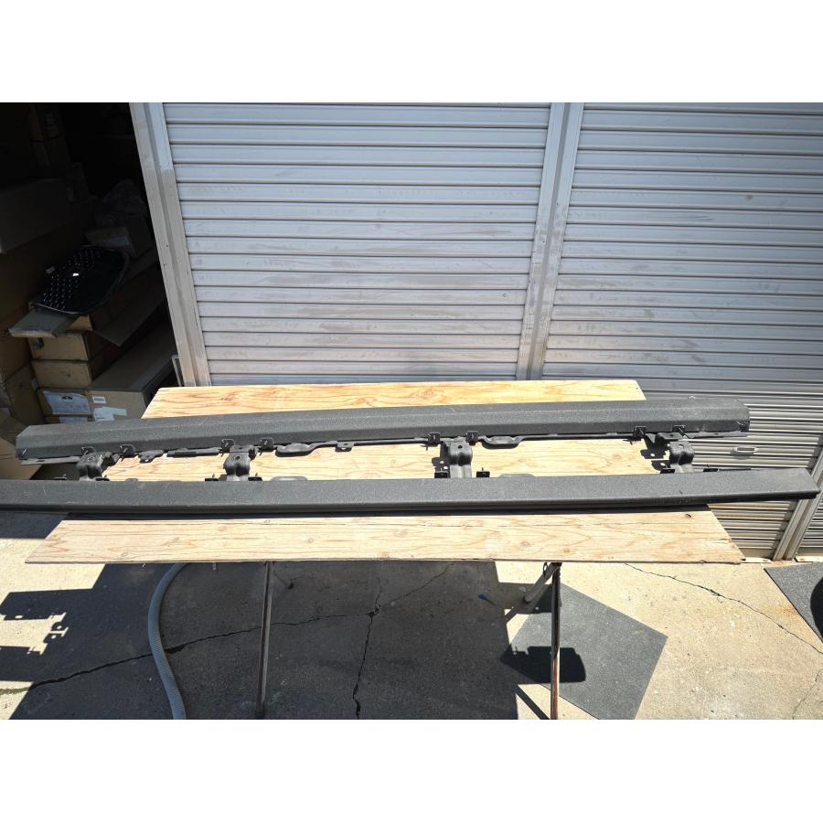 Jeep/ジープラングラー JTグラディエーター 純正ロックレール左右