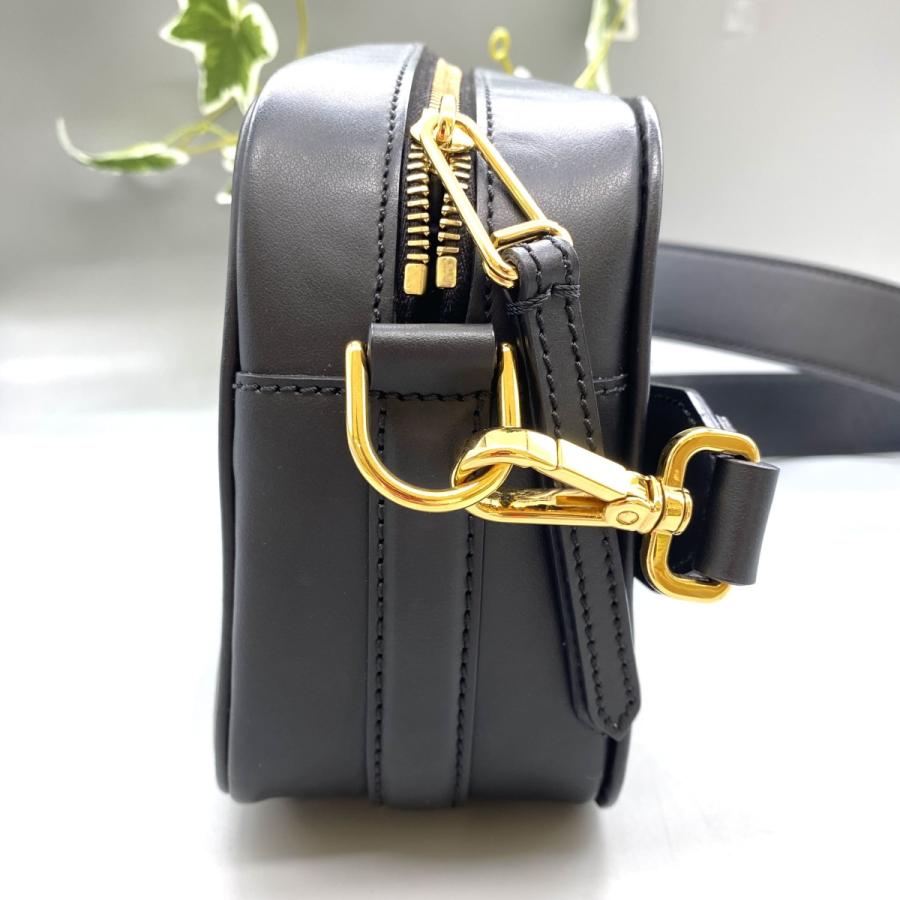 FENDI（フェンディ） 【FENDI】 レザー ショルダーバッグ ブラック
