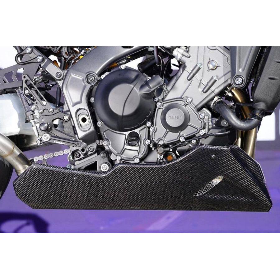 EIGHT(才谷屋) エイト(サイタニヤ) アンダーカウル タイプ：FRP黒ゲル