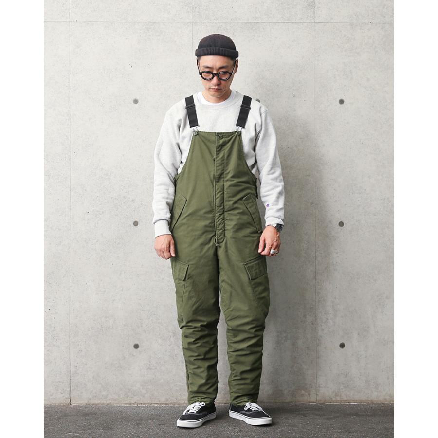 MILITARY（ミリタリー） 実物 新品 デッドストック カナダ軍 AFV