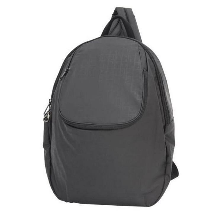 ヤマト屋 バッグ キキ2 リュック RAVIRAVI Uリュック 銀座大和屋