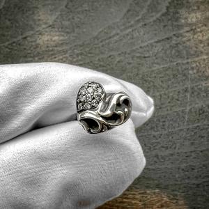 CHROME HEARTS（クロムハーツ） カットアウトスター スタッドピアス