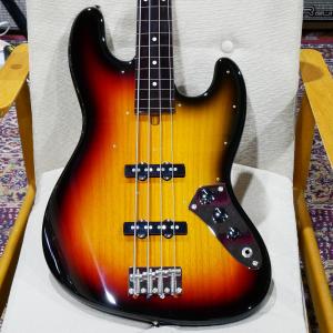 Crews Maniac Sound / JB-Modern PUNK 2024 3TS フレットレスベース