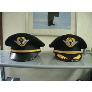 JAL-Typeパイロット制帽(JAL型・キャプテン用) ※画面右側 : パイロット