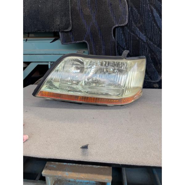 トヨタ 17 クラウン マジェスタ 前期 (JZS177) 純正 破損無 左 ヘッド