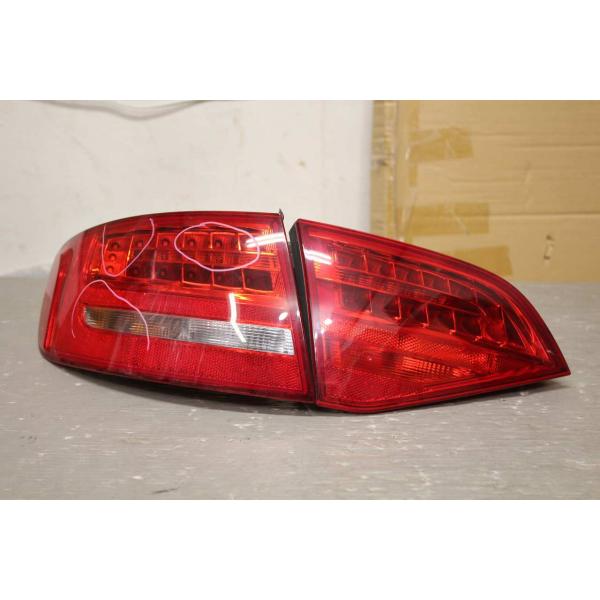 Audi（アウディ） A4 アバント 1.8 TFSI 右H (8KCDH) 純正 左