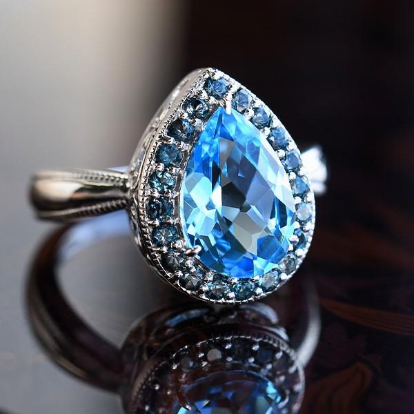 碌山 スイスブルートパーズ ロンドンブルートパーズ リング 美しい青が