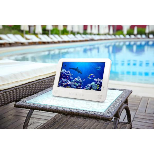 業界最大の14インチ液晶防水フルセグDVD3電源対応 業界最大防水14