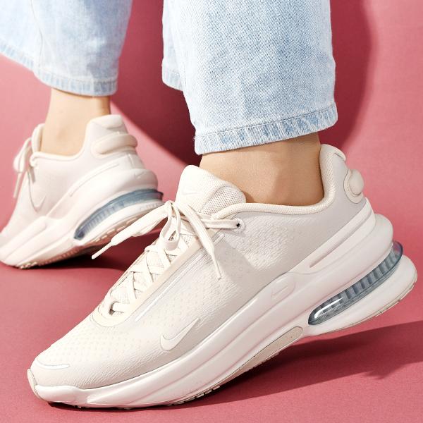 NIKE（ナイキ） 送料無料 スニーカー レディース エア ズーム アップ