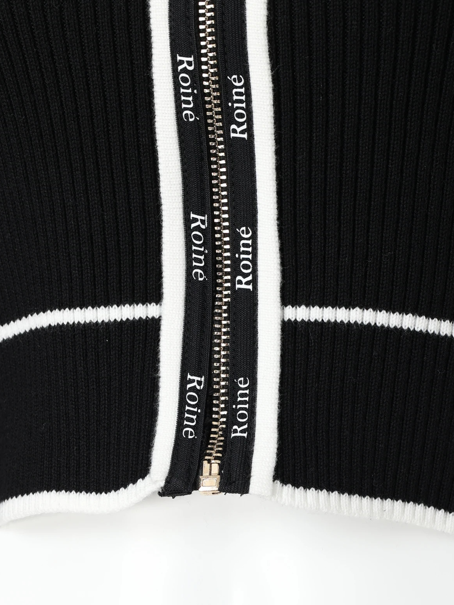 LIP SERVICE（リップサービス）｜ フロントZIPロゴラインニットカーデ