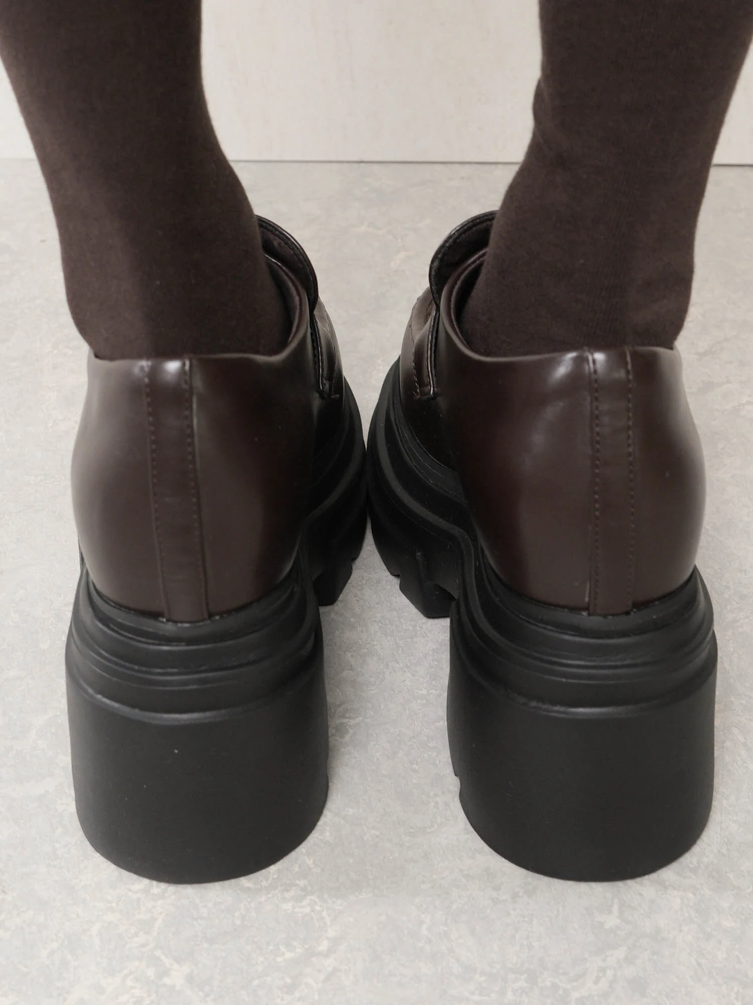 LIP SERVICE（リップサービス）｜ ボリュームソールローファー