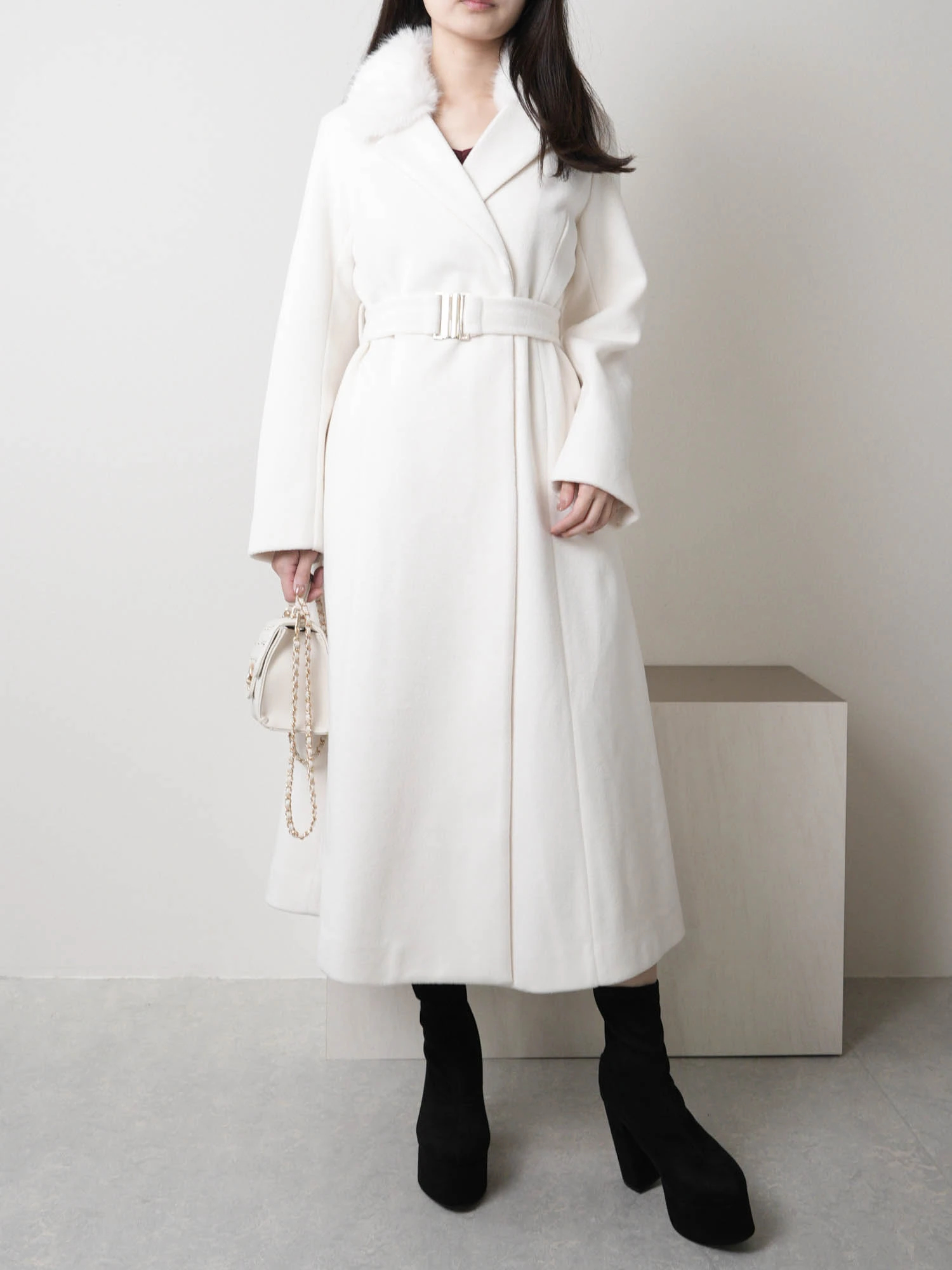 LIP SERVICE（リップサービス）｜ LADYライクファーカラーロングコート