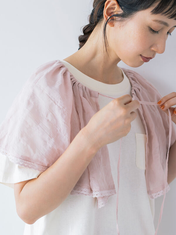 セール】 【kazumi×Samansa Mos2】ケープ付ボレロ（ブラック/ピンク