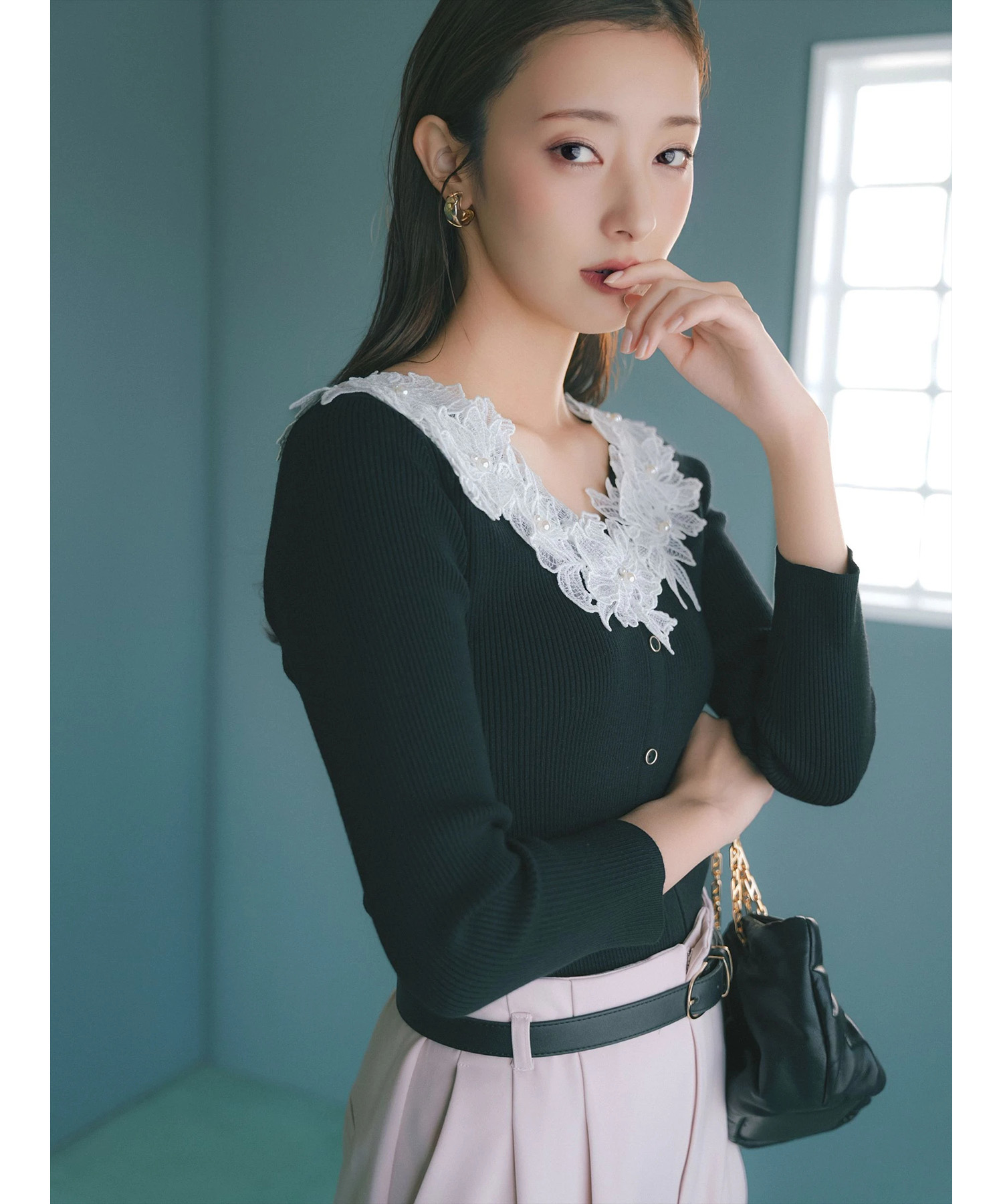 デコルテエンブロイダリーニット | ニット | Apuweiser-riche