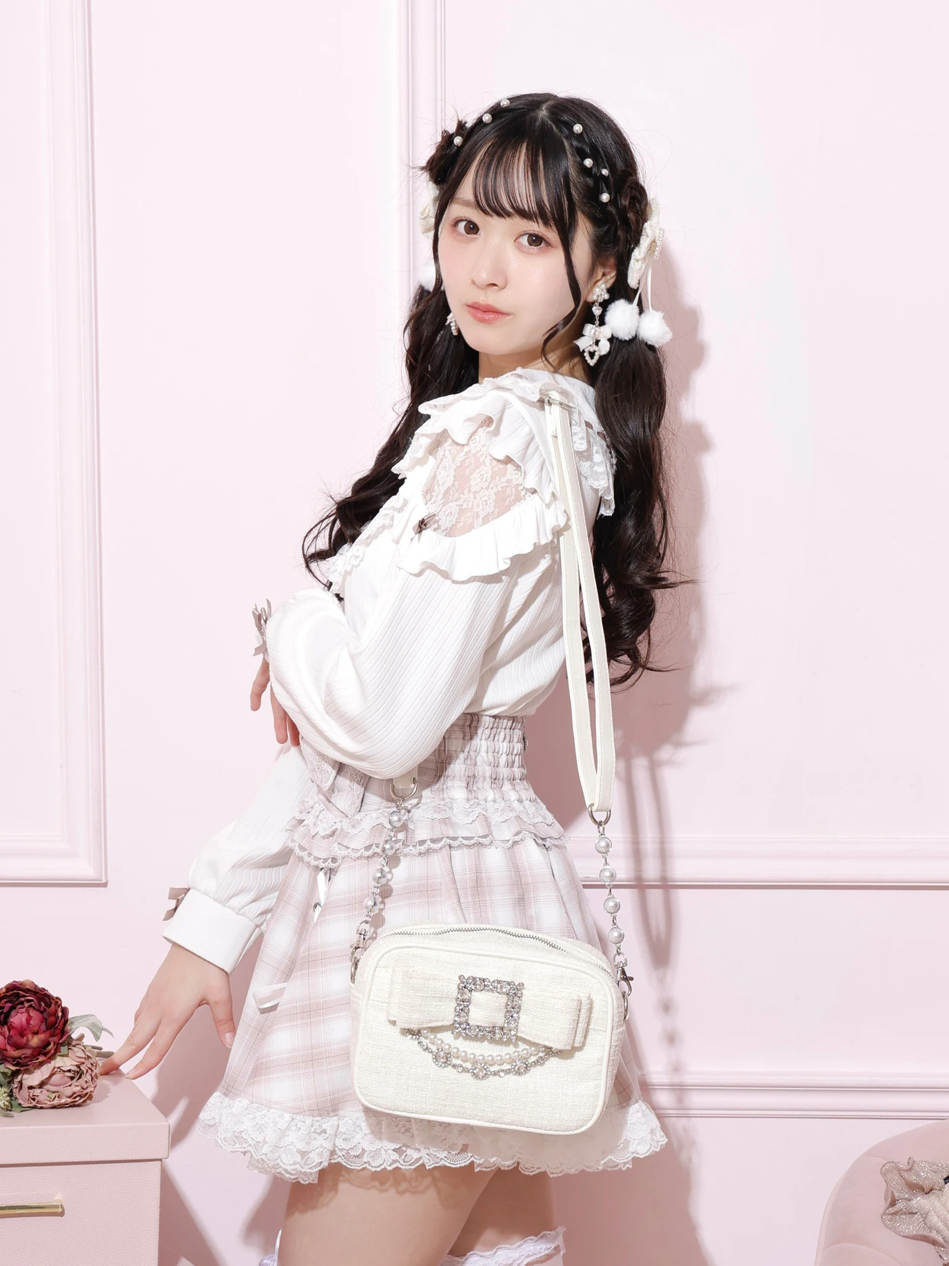 お嬢さんツイードリボンビジューショルダーバッグ（ショルダーバッグ