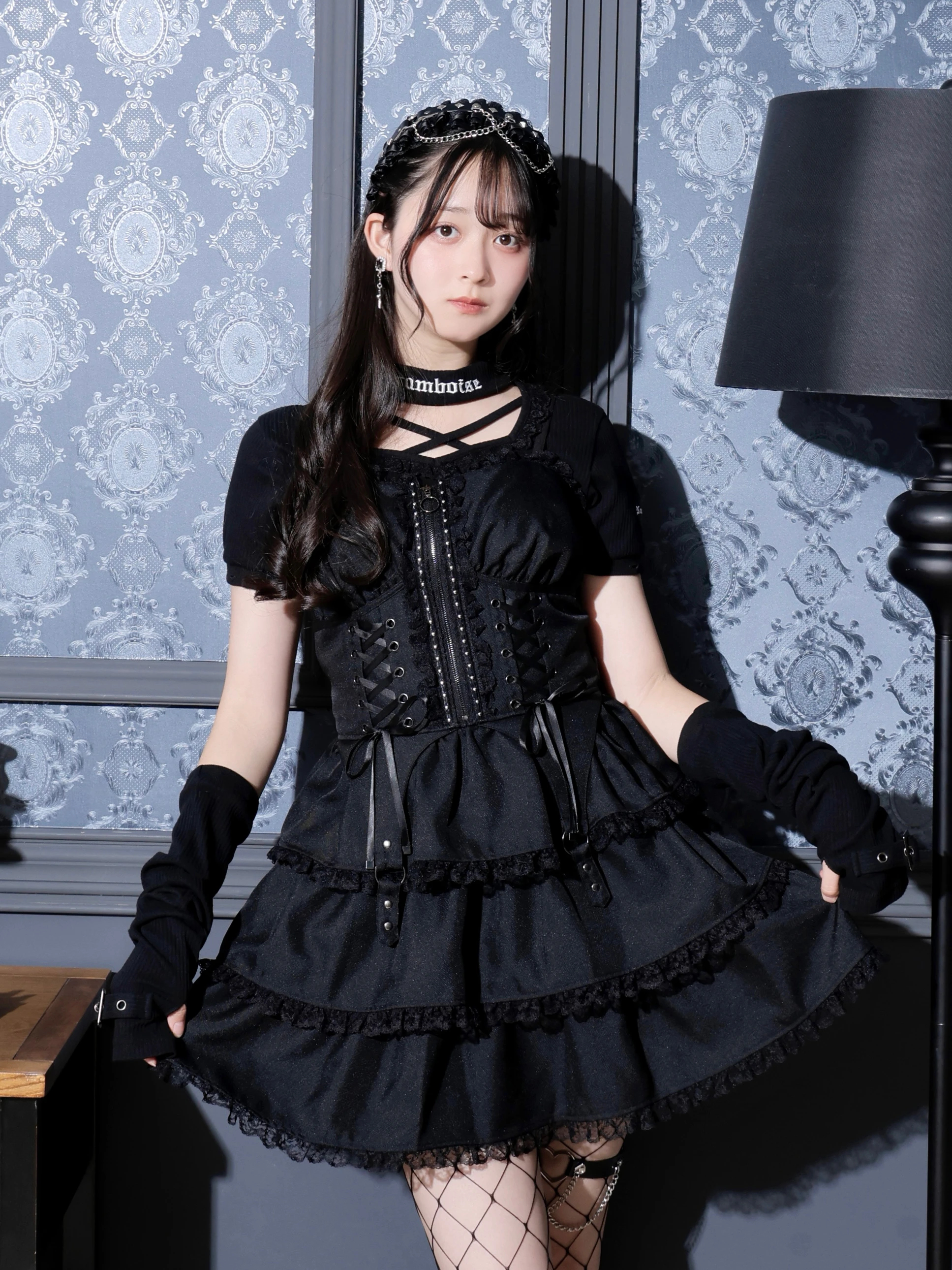 コルセットレースアップティアードキャミワンピース（ミニワンピース